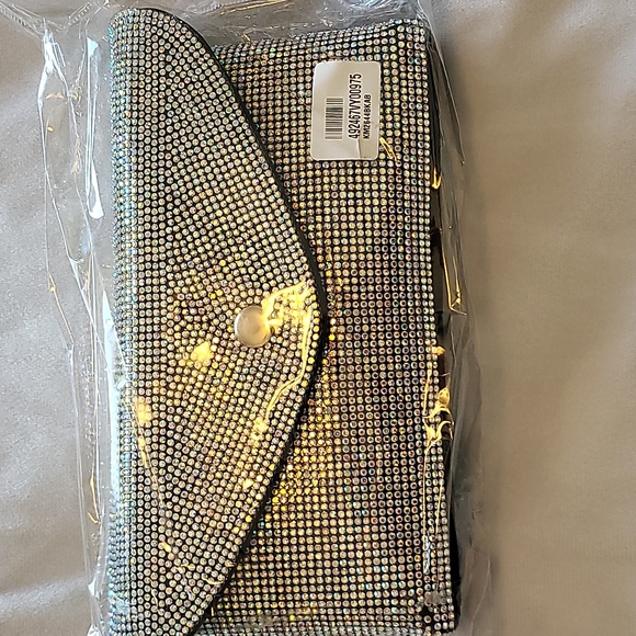 *NWT* Rhinestone Fanny Pack - Picture 14 of 17